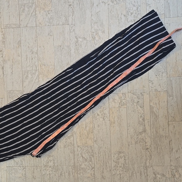 Brandy Melville J. GALT Pants Size Small Nay White - Picture 5 of 6